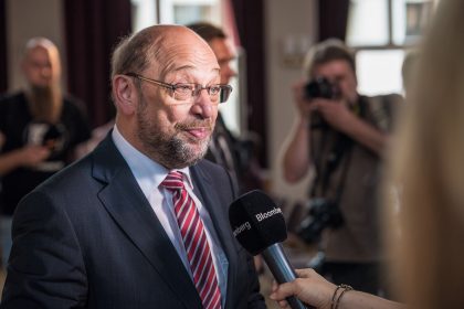 cum se realizează un interviu de presă