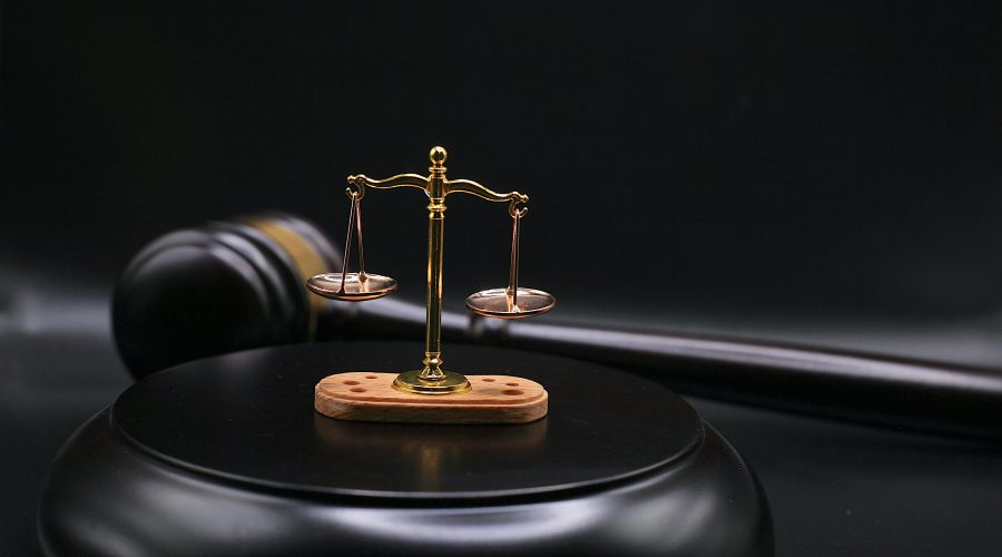 diferența dintre lege și ordonanță